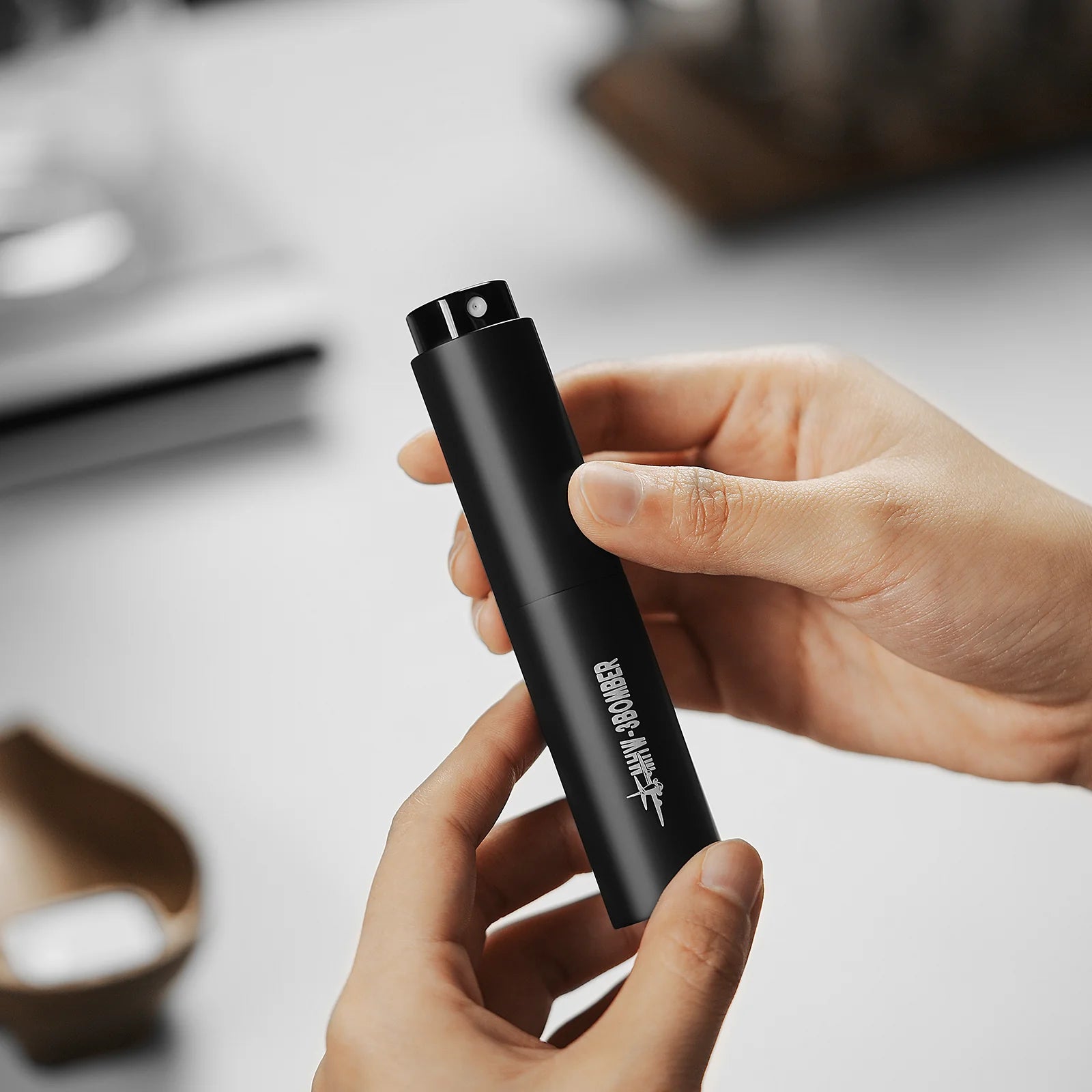 Báscula de café MHW-3BOMBER Ovo y juego de pulverización RDT