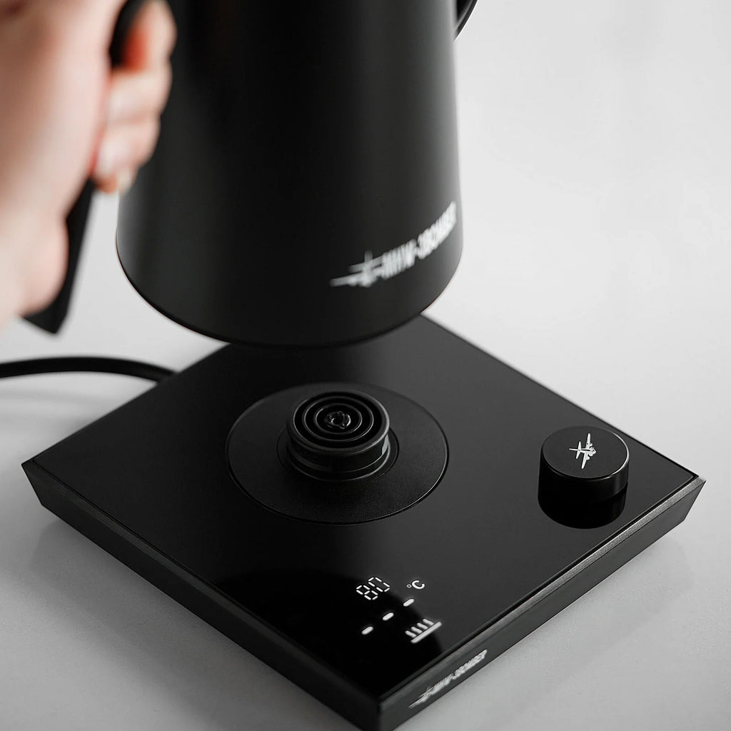 Hervidor eléctrico de cuello de cisne MHW-3BOMBER Assassin - 600ml