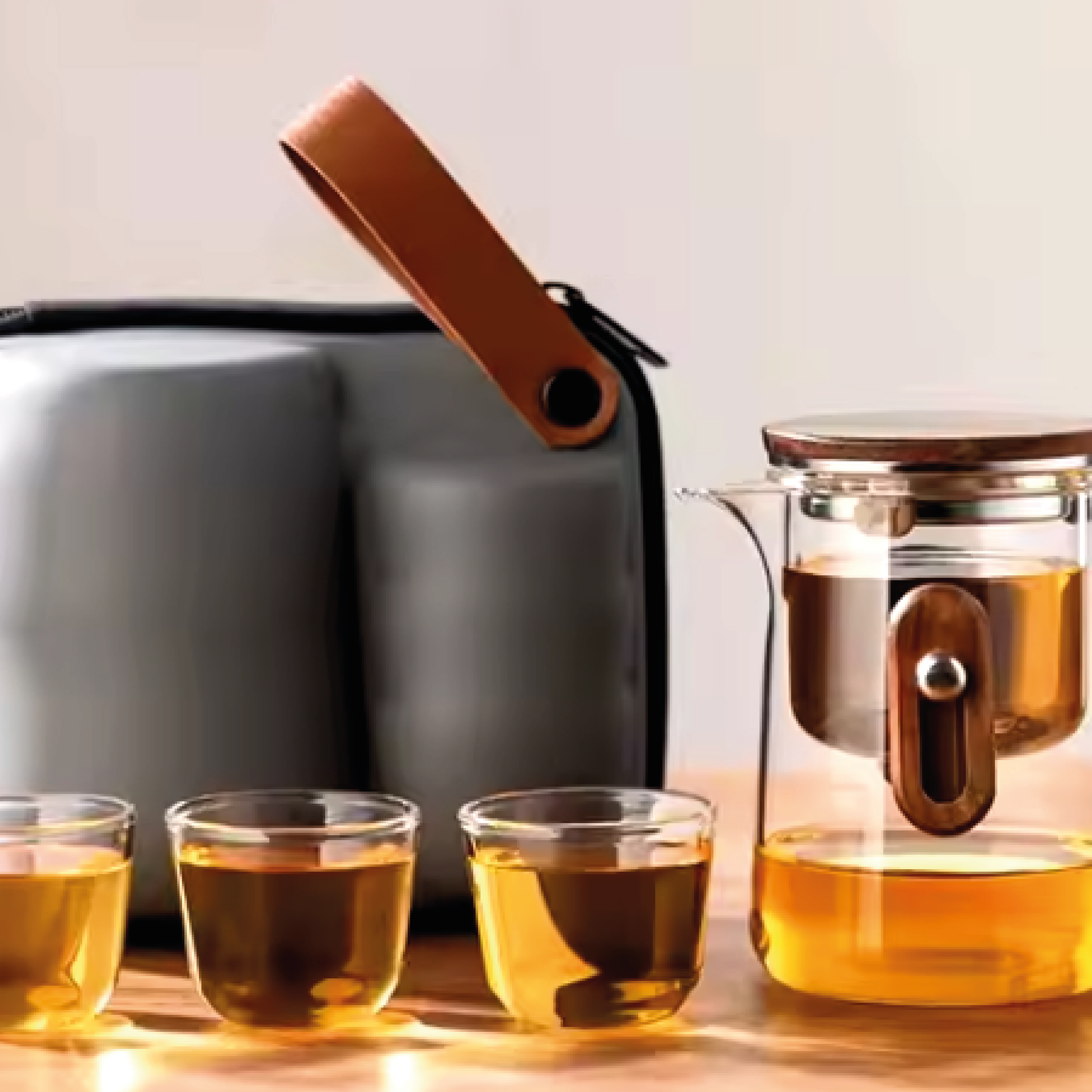 Kit Tetera Magica + Funda + 3 tazas